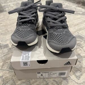 Adidas Ultra Boost 1.0 (Size 4)